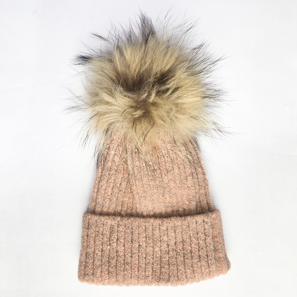 🦋LAST🦋 NWT Virginia Wolf Fallon Pom Pom Knit Hat, Blush